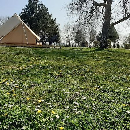 Tente Bell Au Camping Hautoreille Bannes  Екстер'єр фото